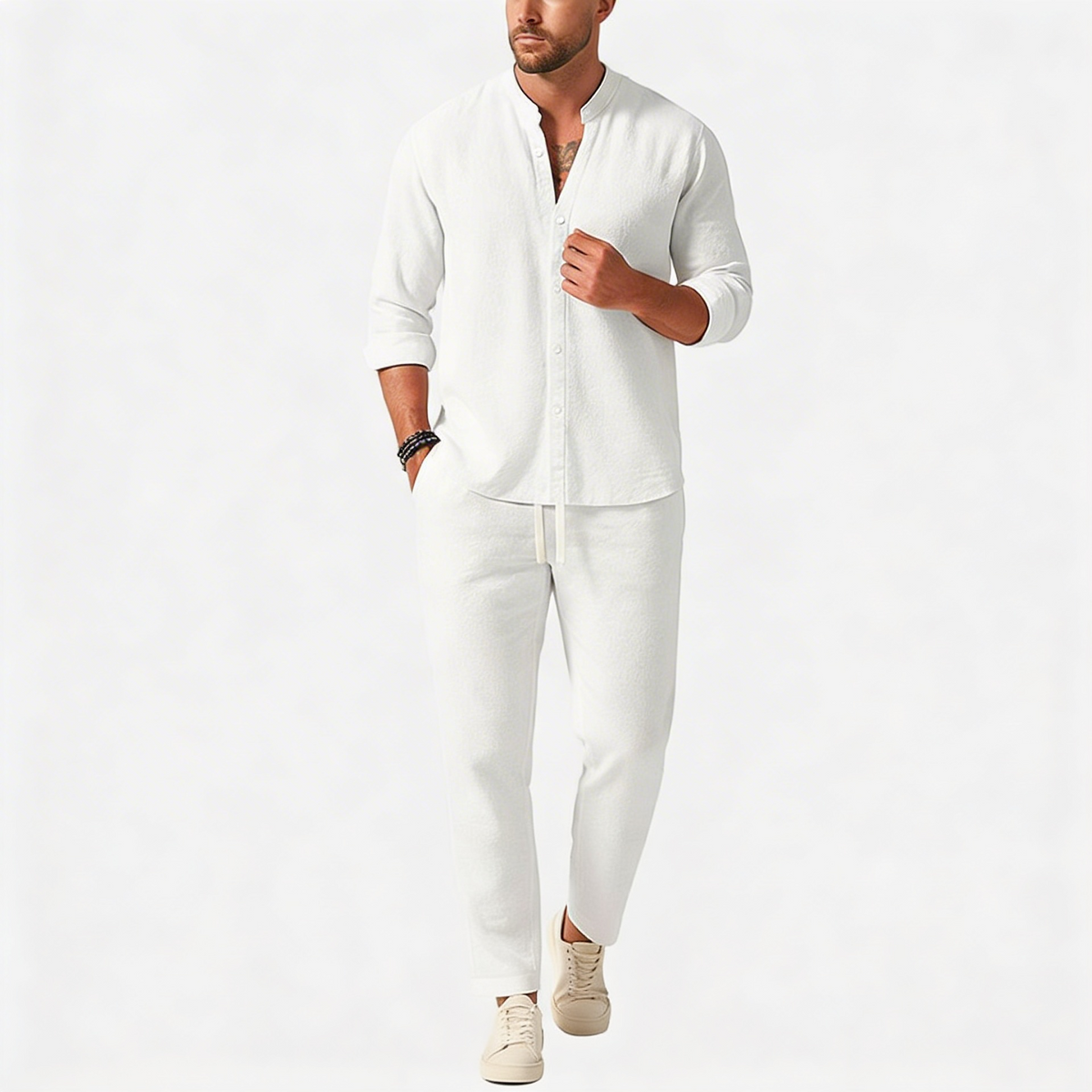 Completo di lino da uomo due pezzi con camicia comoda e pantaloni abbinati, casual ed estivo - Bianco