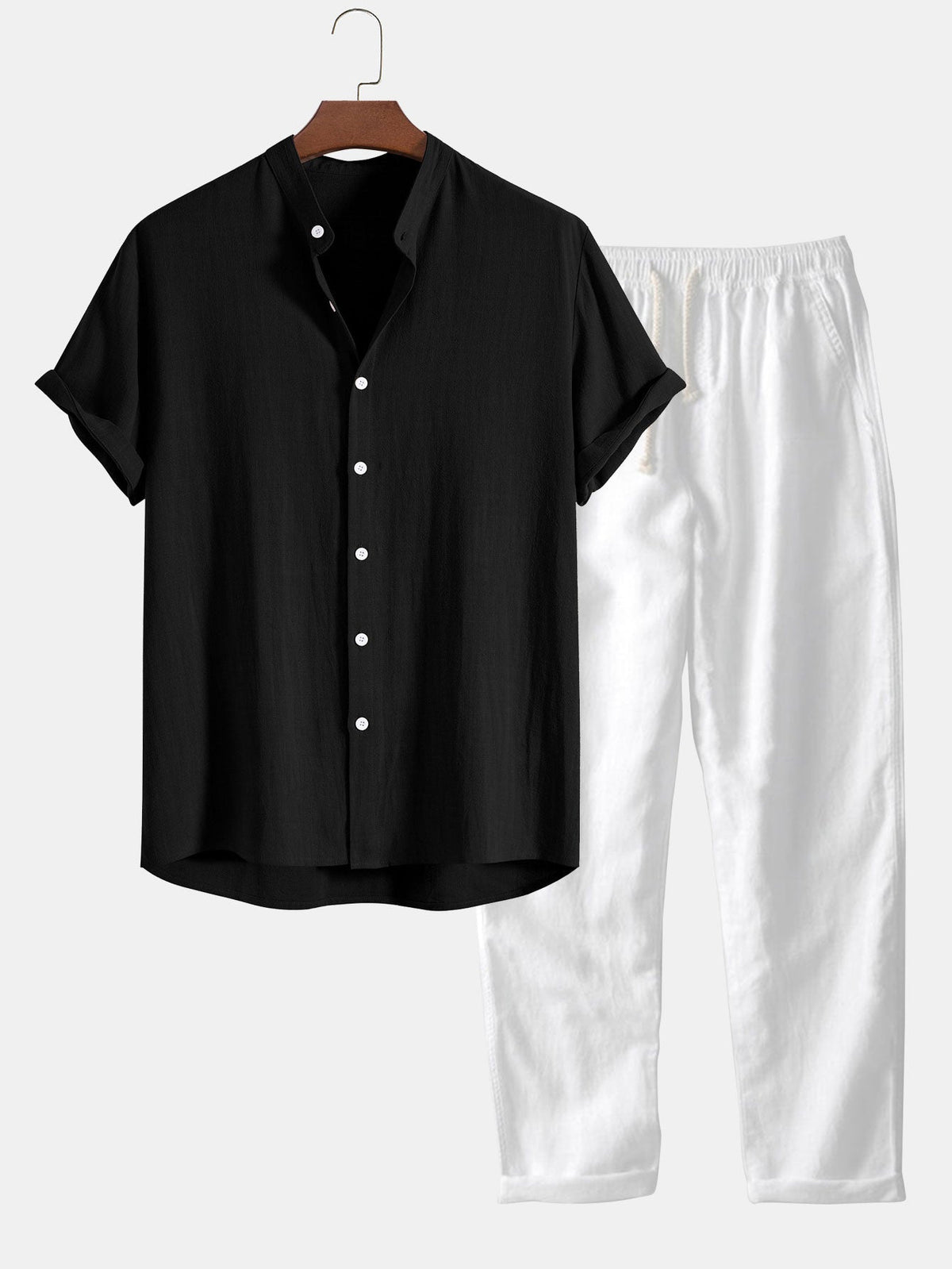 Completo estivo da uomo con camicia a manica corta e pantaloni, due pezzi casual - Nero