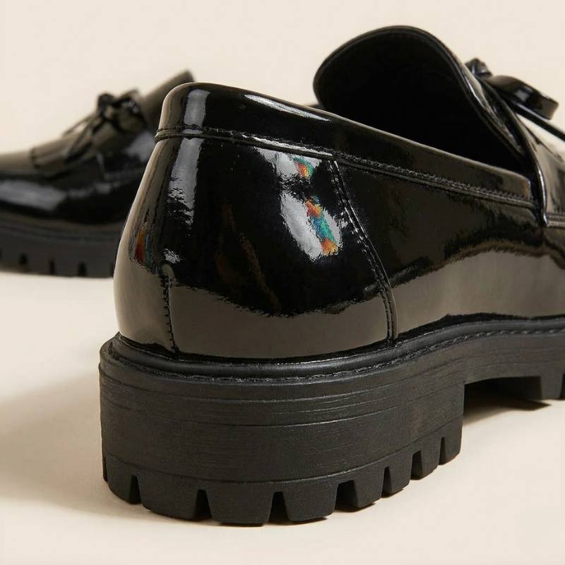 Mocassini da donna con nappe e fiocco, effetto vernice, eleganti slip-on - foto 7
