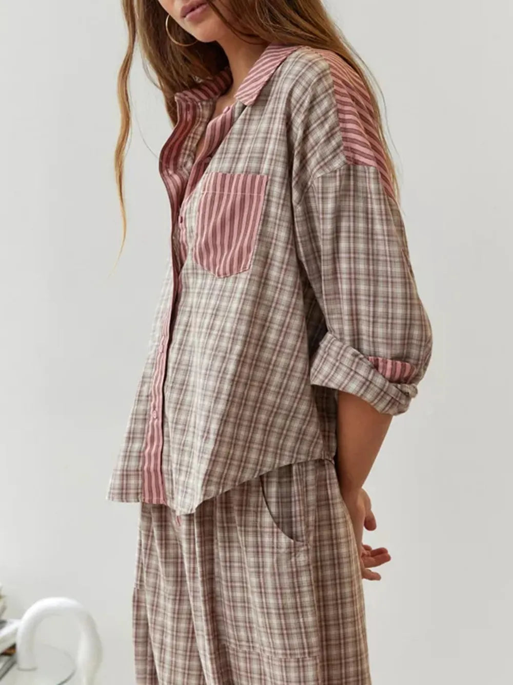 Pigiama donna in cotone a due pezzi, camicia oversize a quadri e righe con pantaloni lunghi, per l'autunno - Rosa