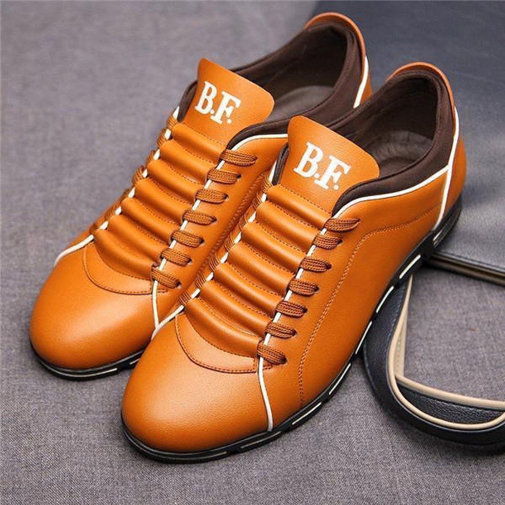 Scarpe in pelle da uomo, sneakers casual con lacci, eleganti per il lavoro e il tempo libero - Marrone